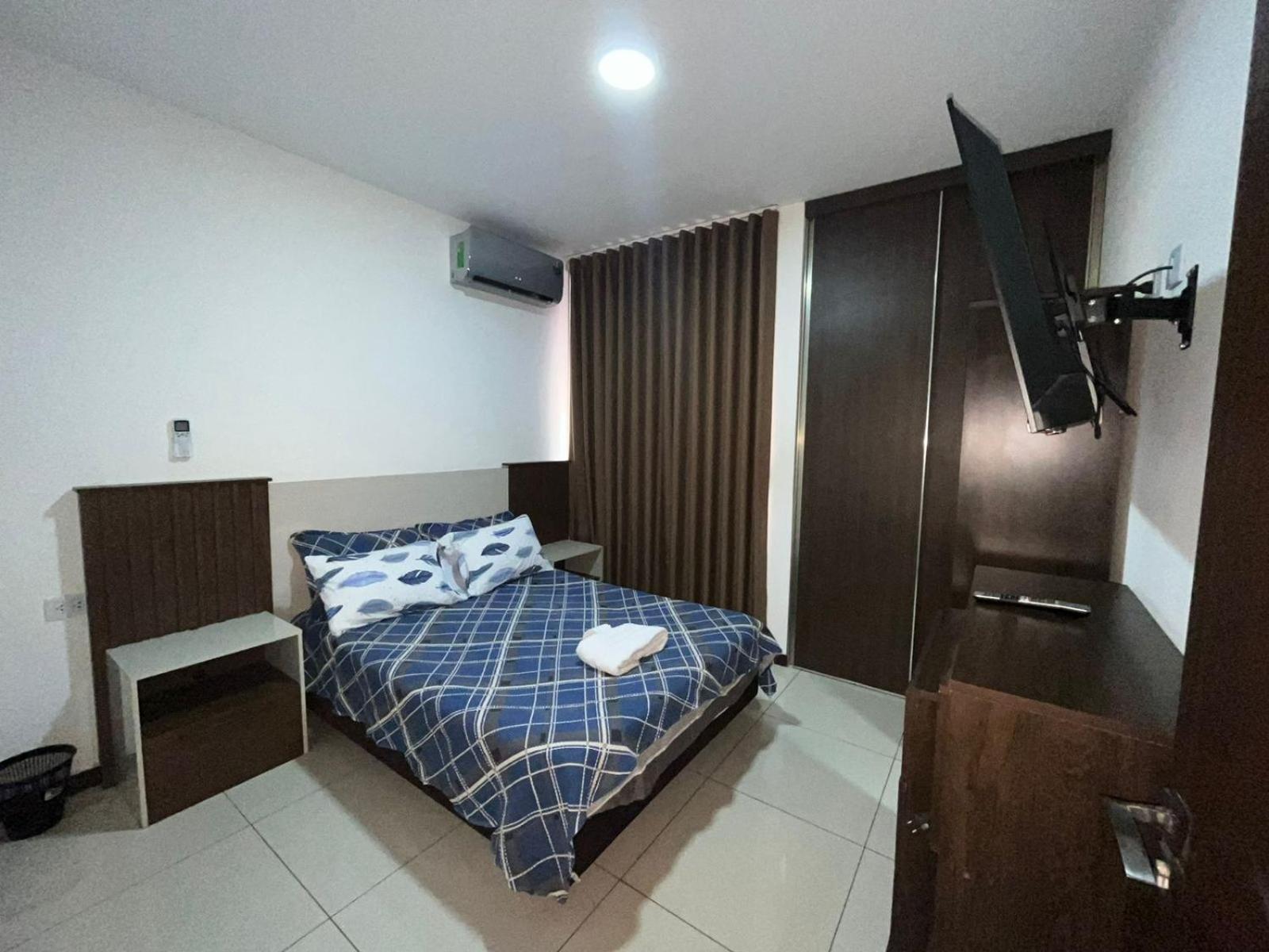 Departamentoo Nuevo Amoblado Cerca A Uagrm, Con Excelente Vista Apartment ซานตาครูซเดอลาเซียร์รา ภายนอก รูปภาพ